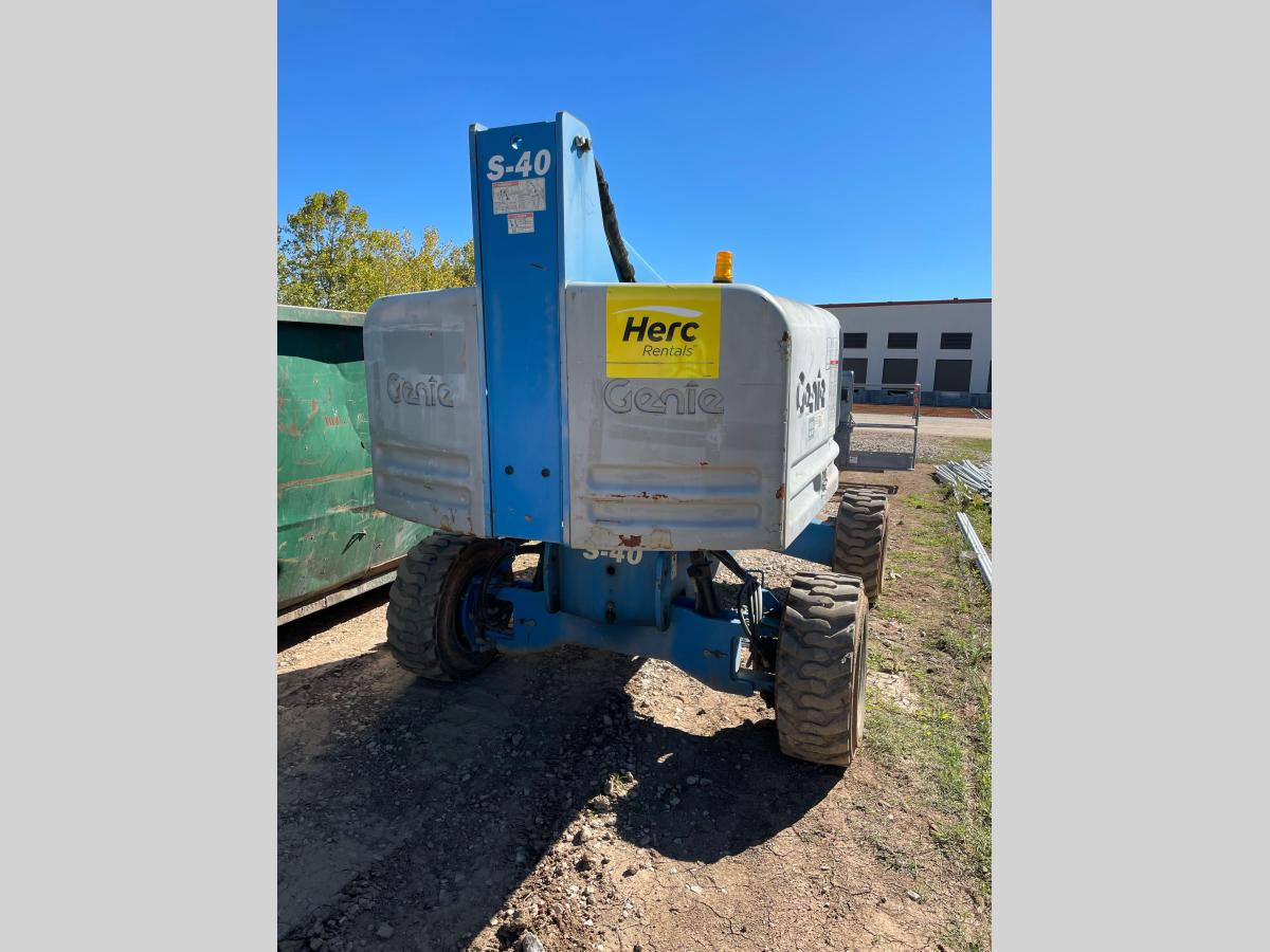 2014 Genie S-40