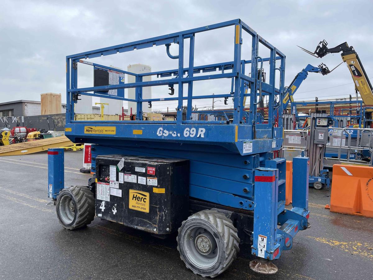 2015 Genie GS-3369 RT