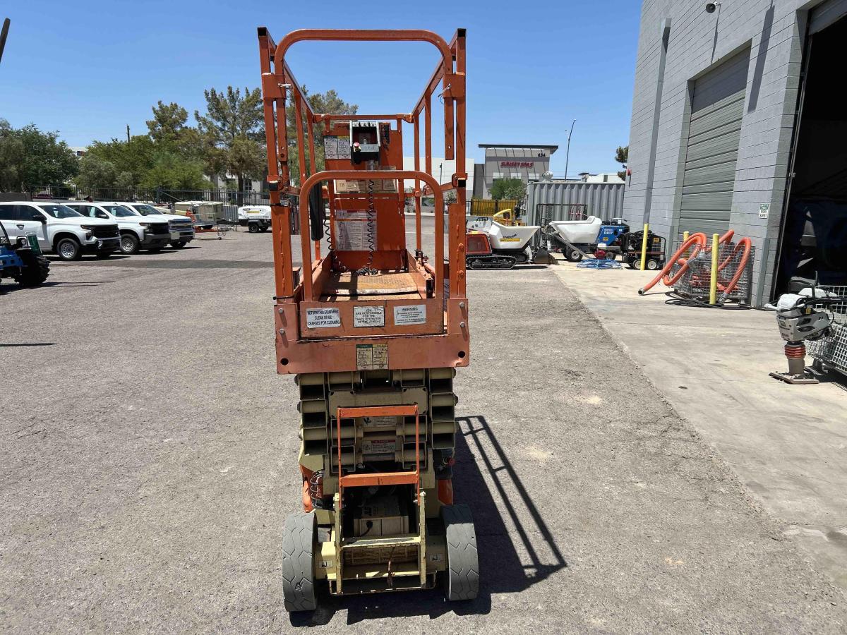 2018 JLG 2632ES-4