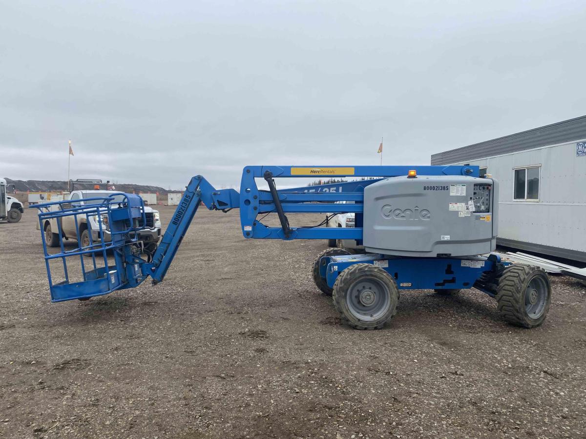2014 Genie Z-45/25 RT