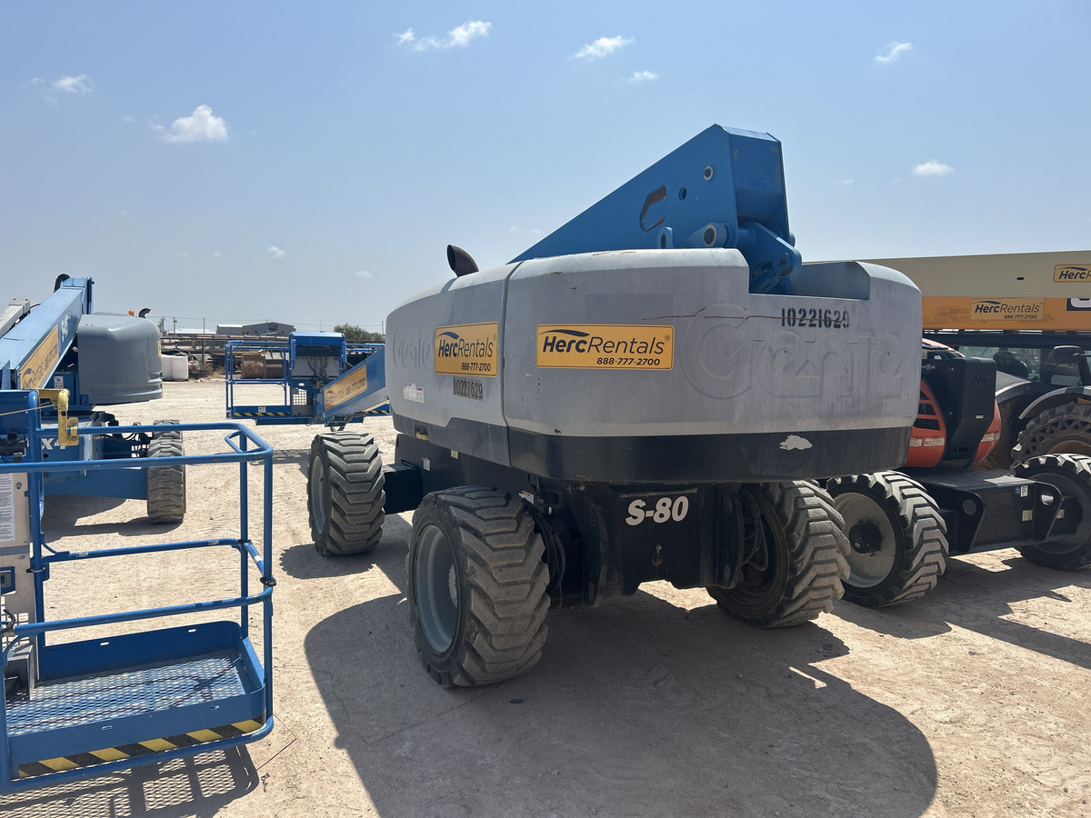 2017 Genie S-80