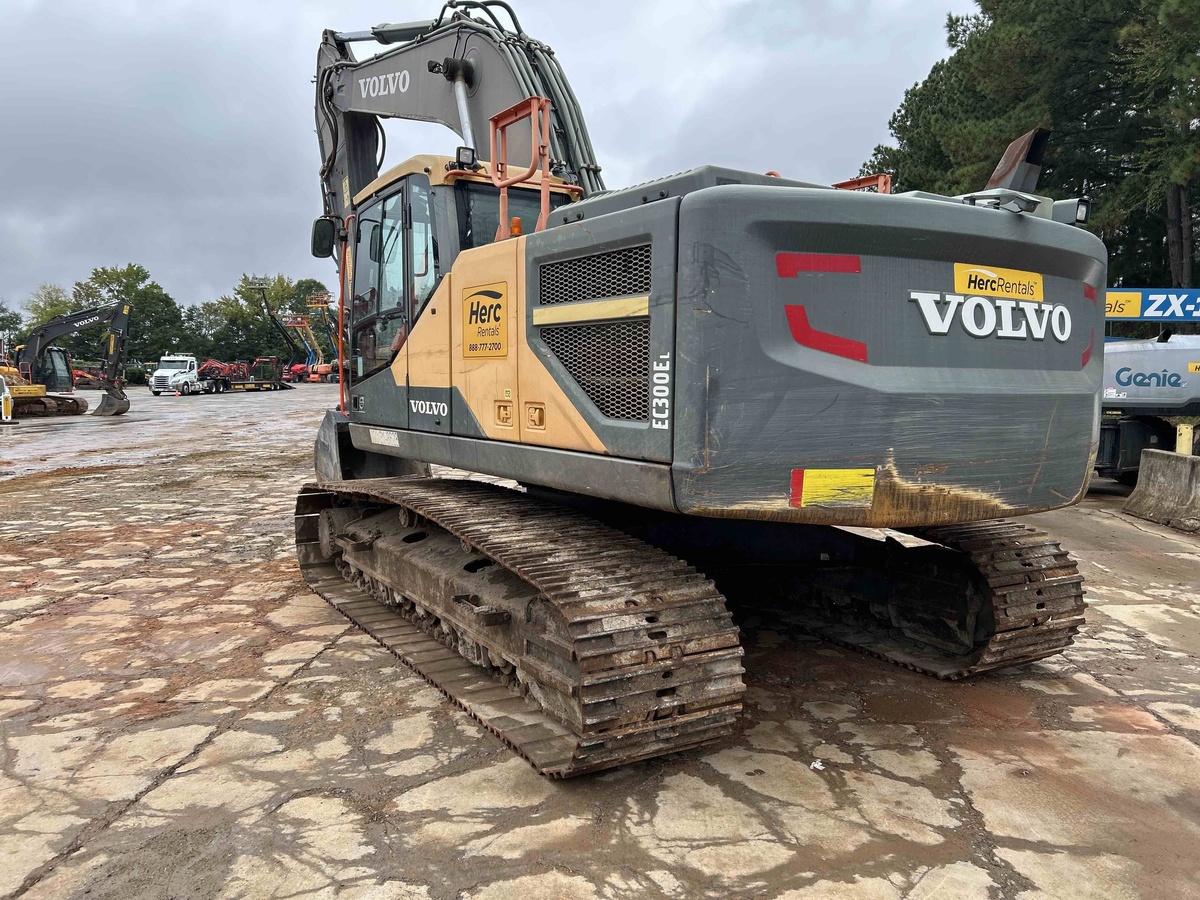 2018 Volvo EC300EL-4