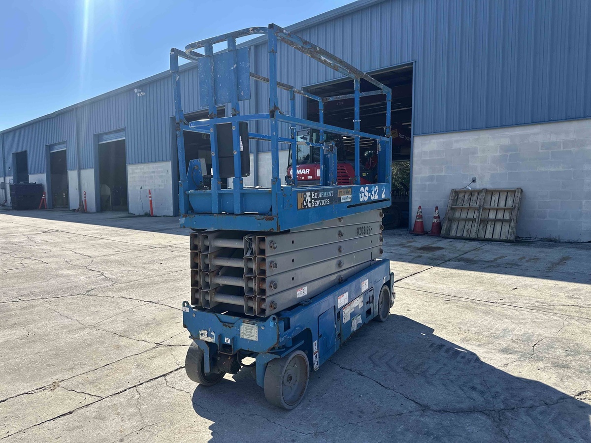 2016 Genie GS-3232-2