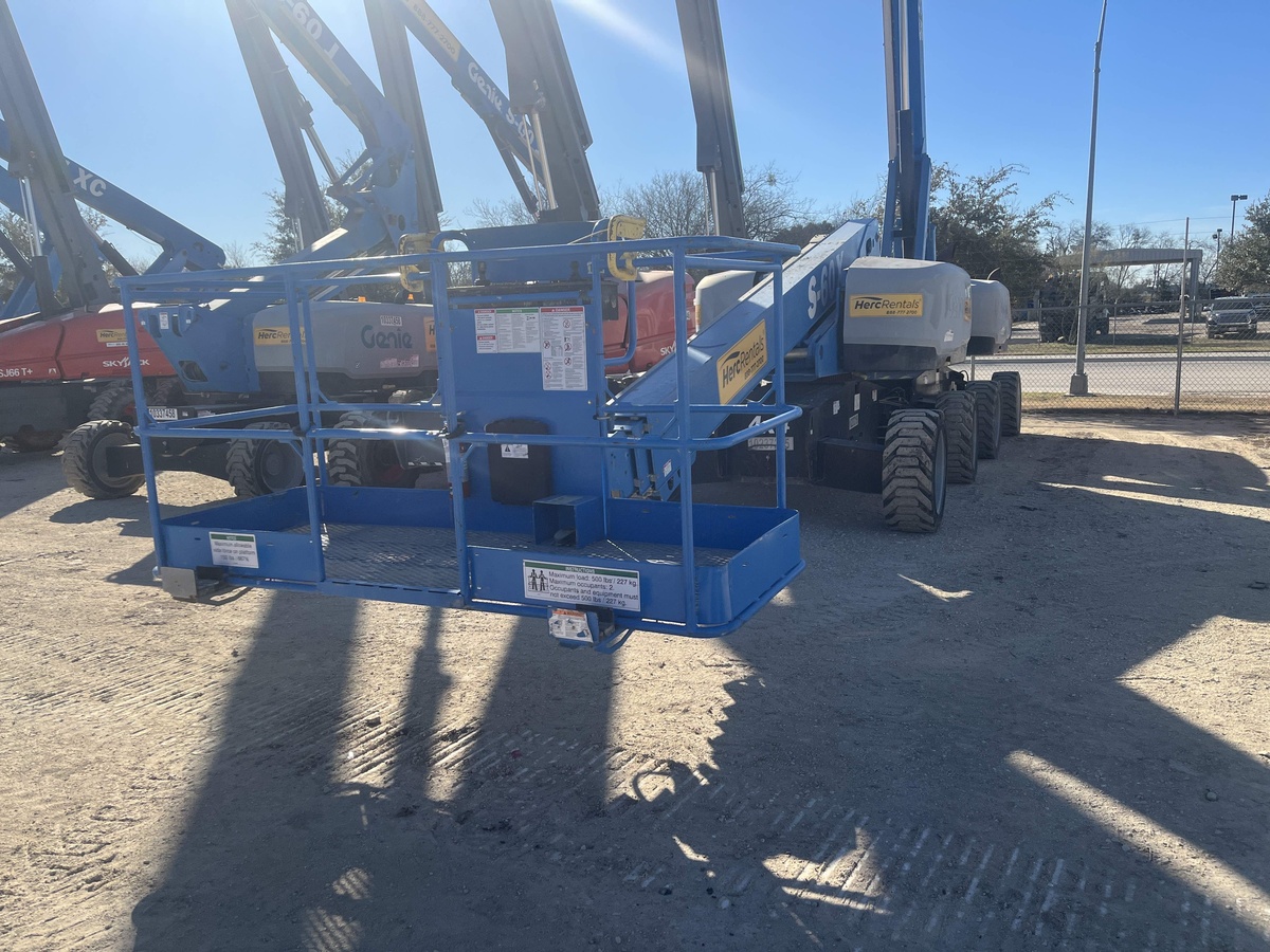 2018 Genie S-60
