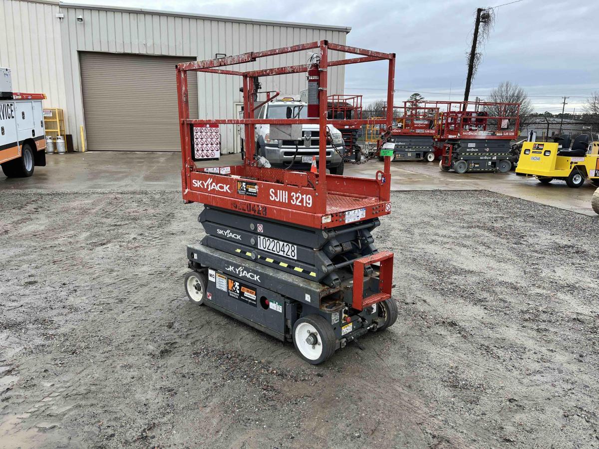 2017 Skyjack SJ3219