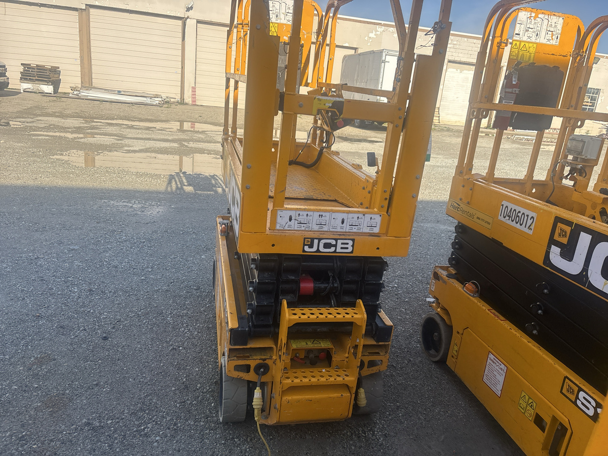 2023 JCB S1930E-3