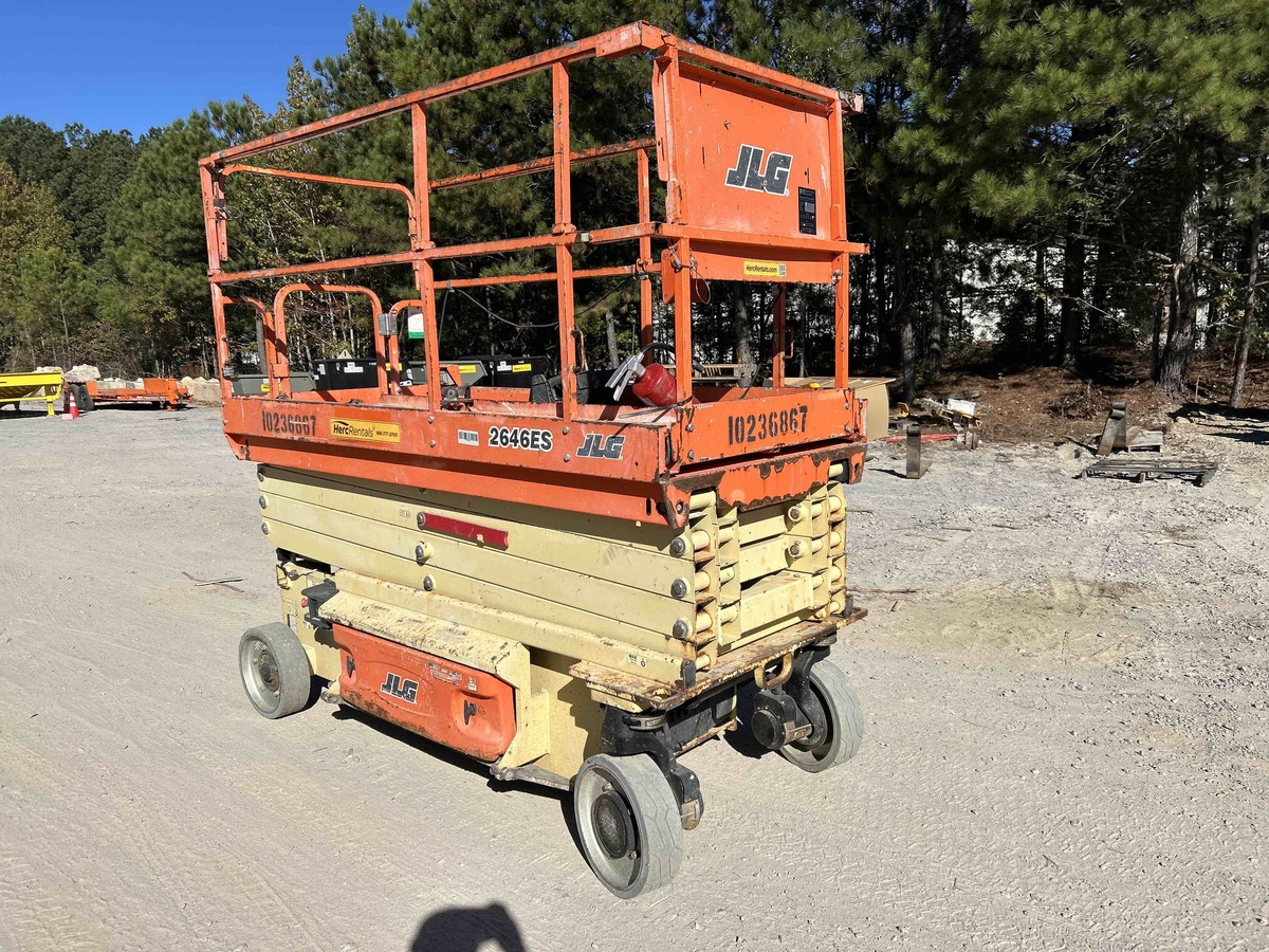 2018 JLG 2646ES-6