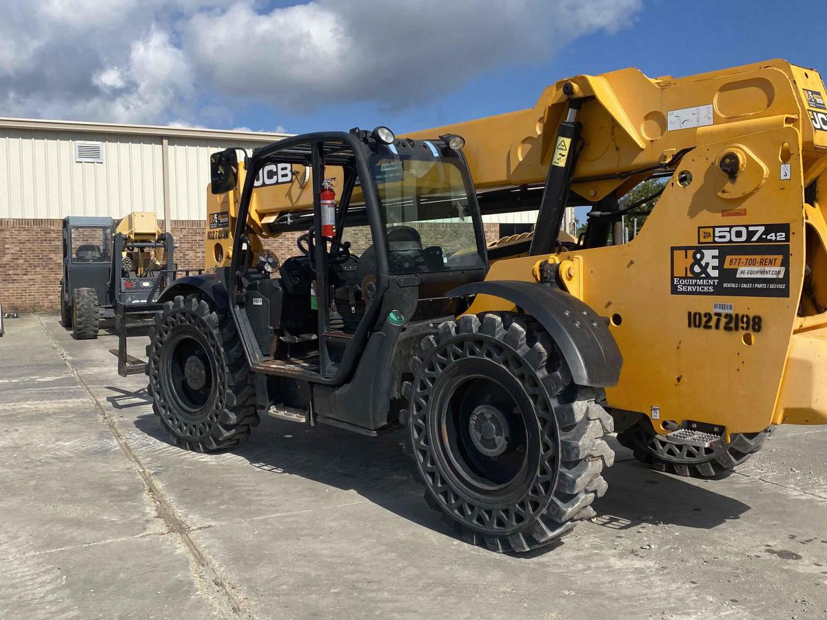 2019 JCB 507-42-8