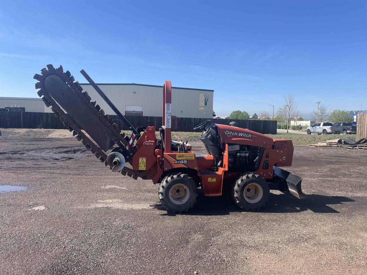 2018 Ditch Witch RT45