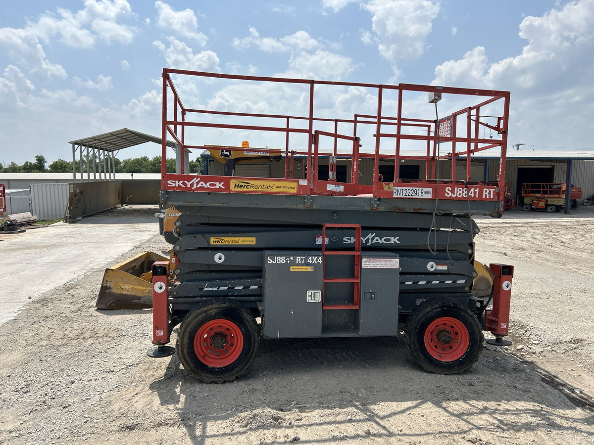 2017 Skyjack SJ8841 RT-2