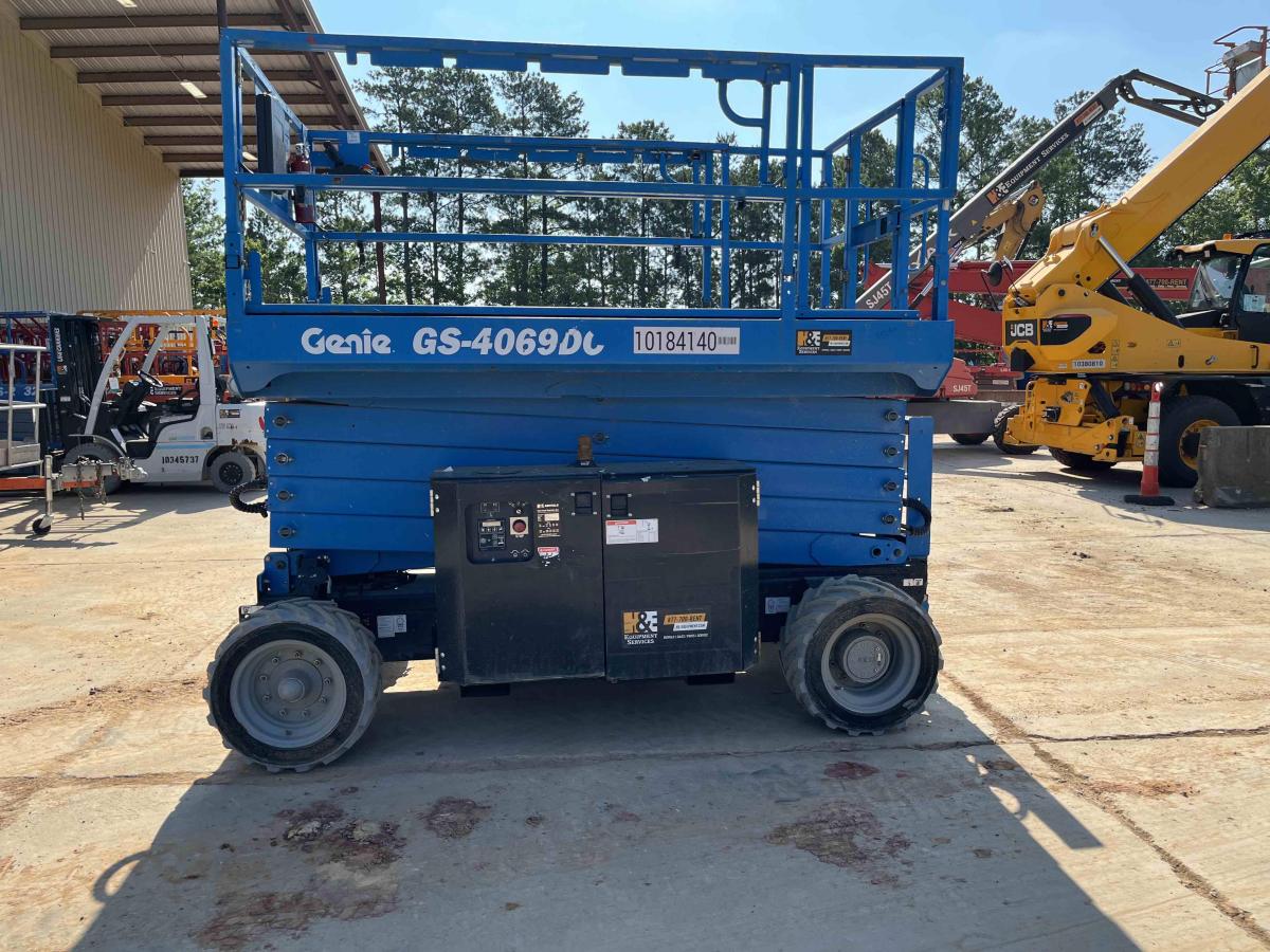 2016 Genie GS-4069 DC-4