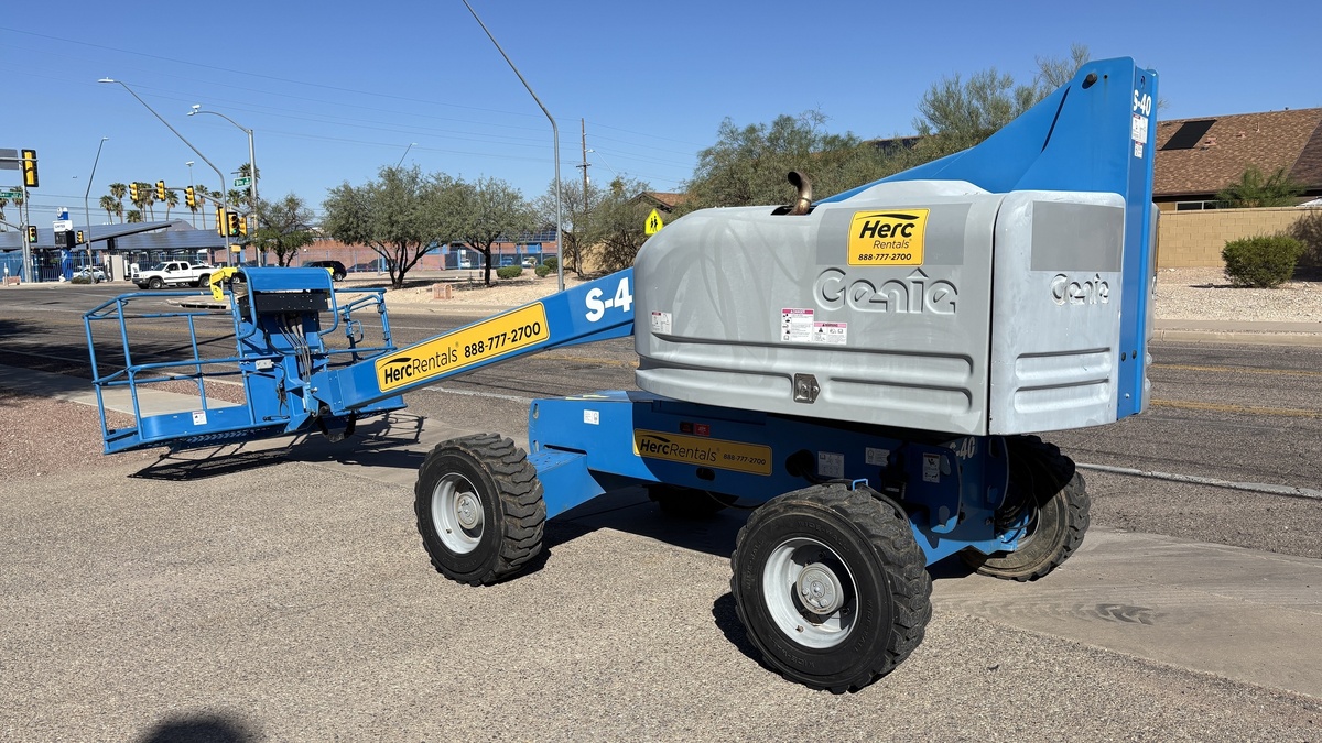 2017 Genie S-40-4