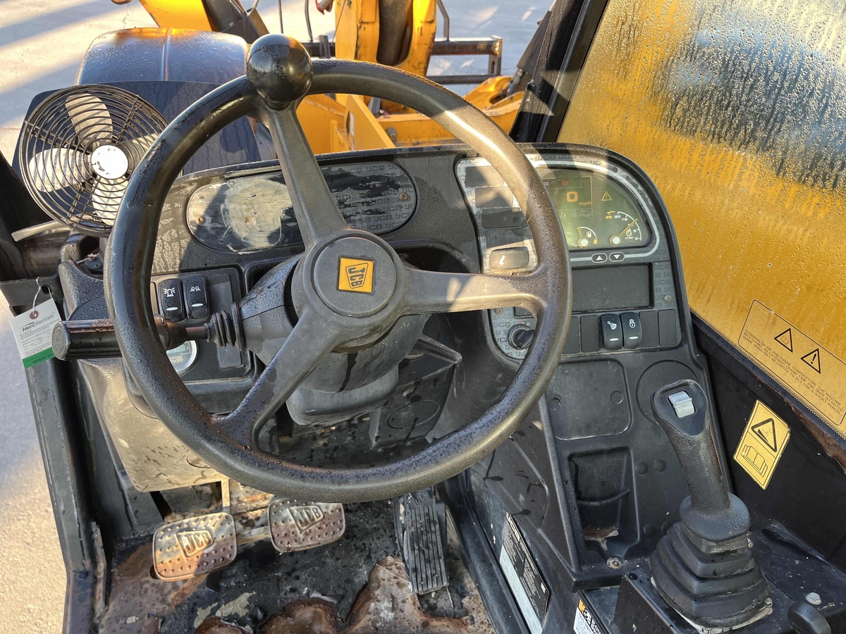2018 JCB 510-56-8