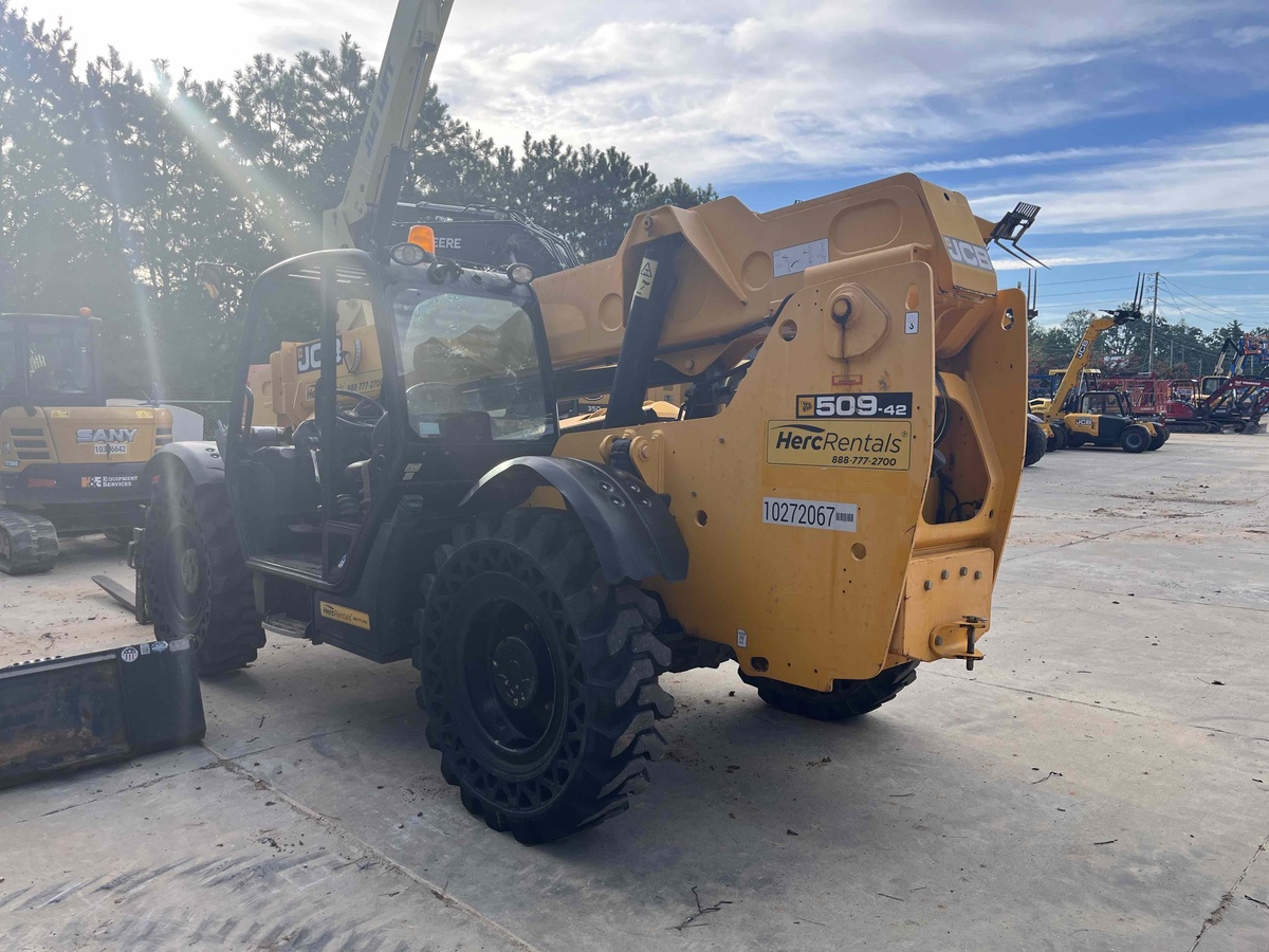 2019 JCB 509-42-14