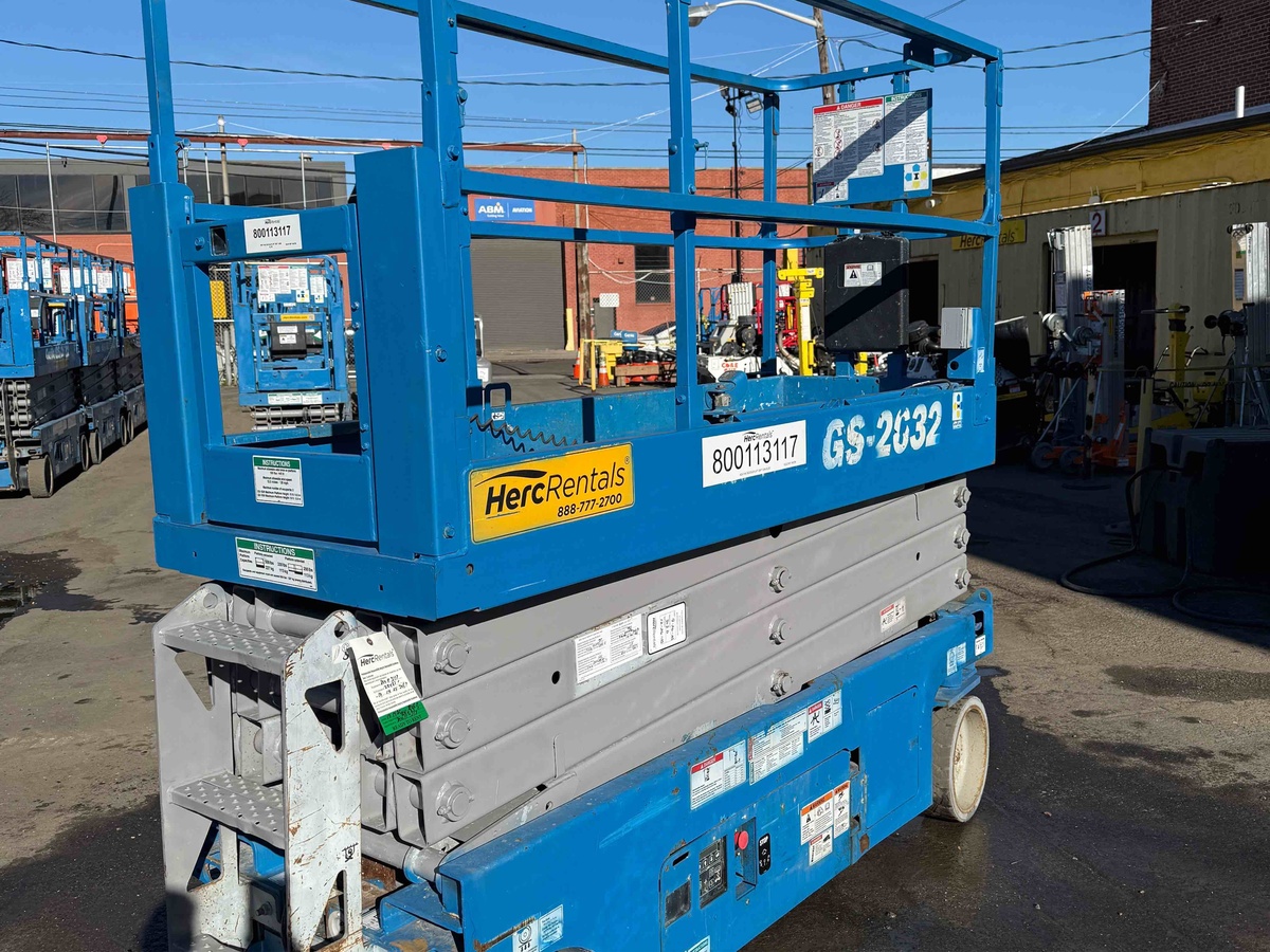 2016 Genie GS-2632