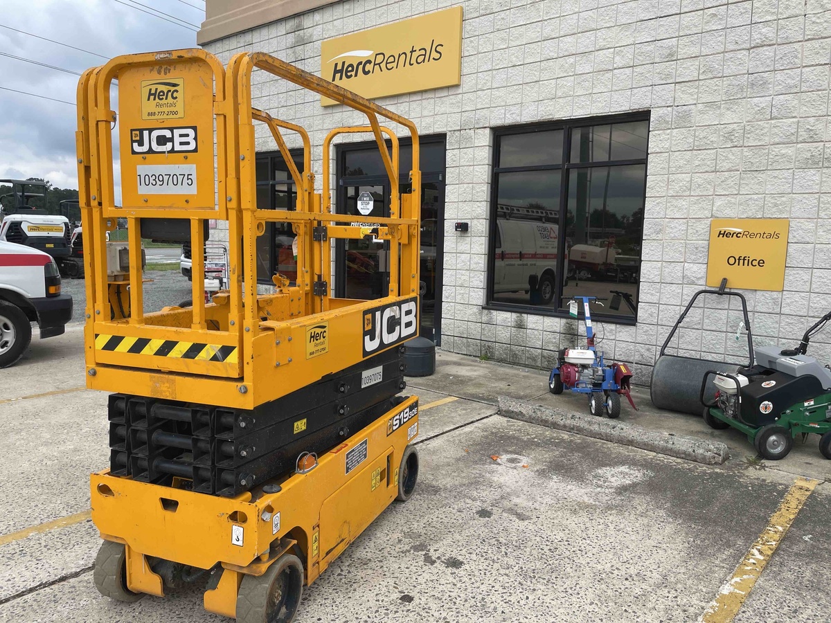 2022 JCB S1930E
