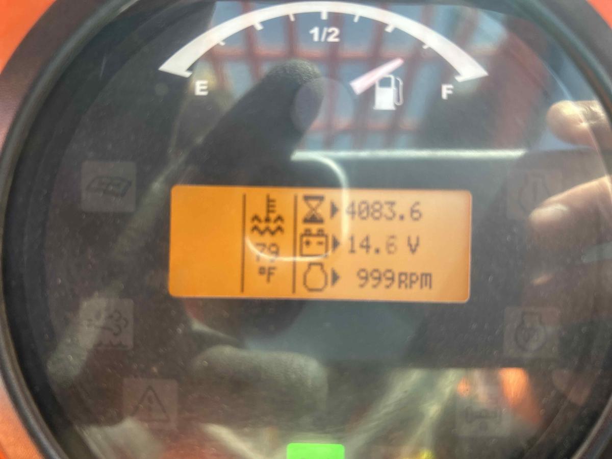 2018 SkyTrak 10054