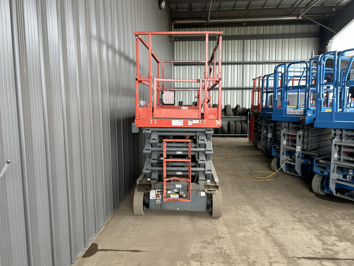 2018 Skyjack SJ4740