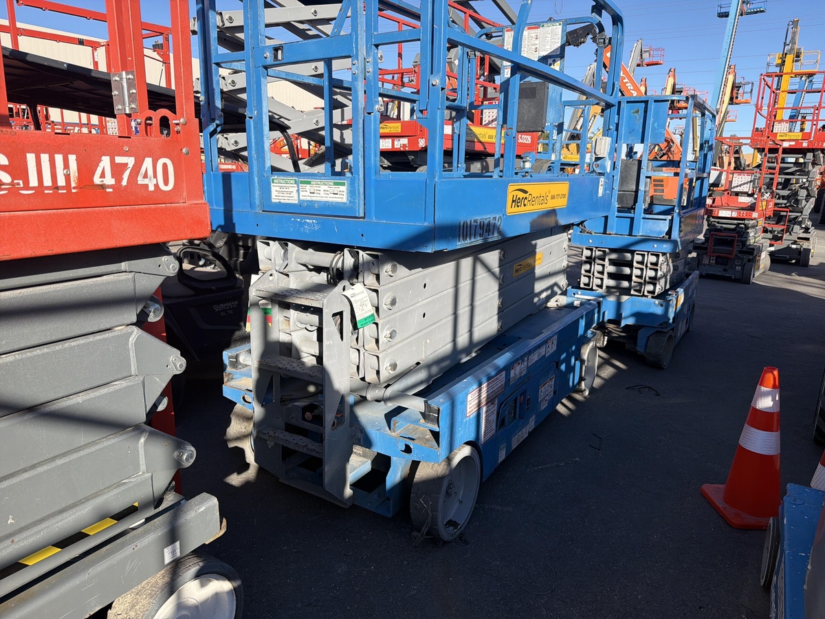 2016 Genie GS-3246-2