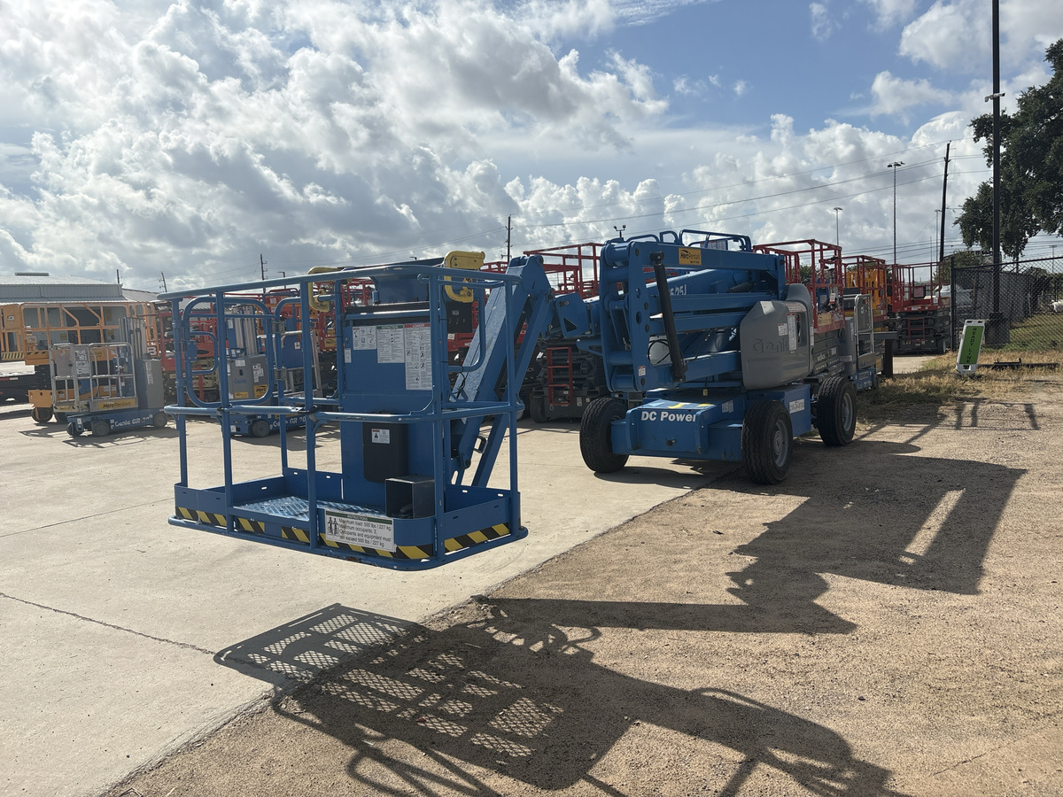 2018 Genie Z-45/25-6