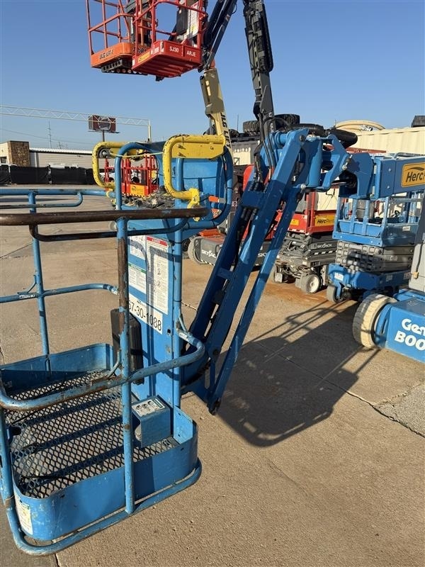 2018 Genie Z-30/20N RJ