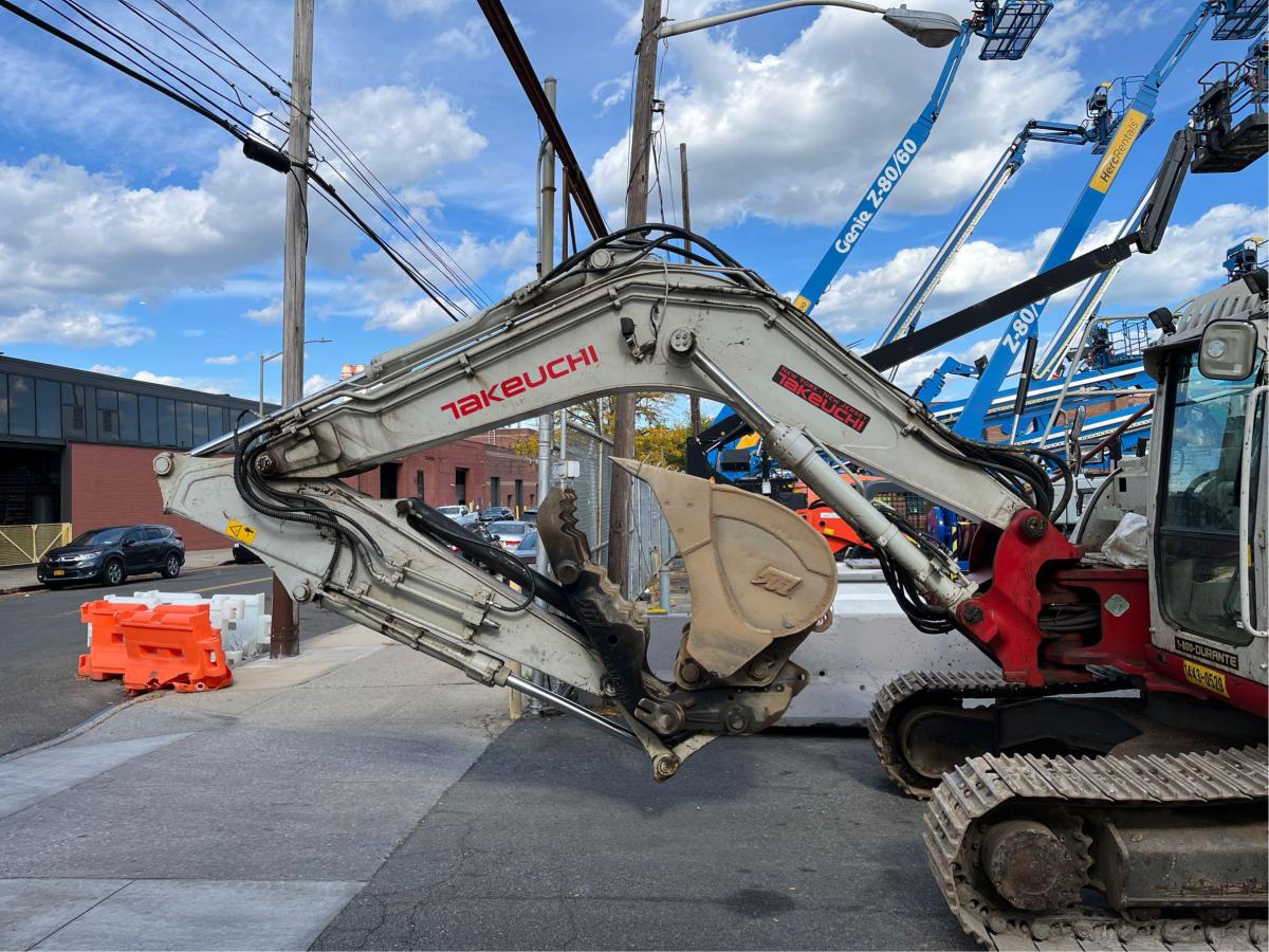 2018 Takeuchi TB2150