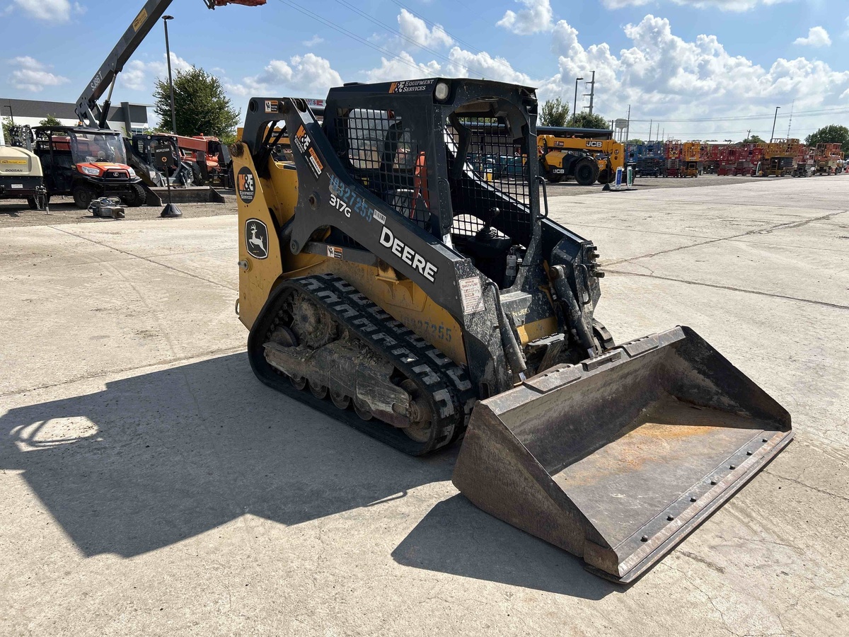 2021 John Deere 317G-6