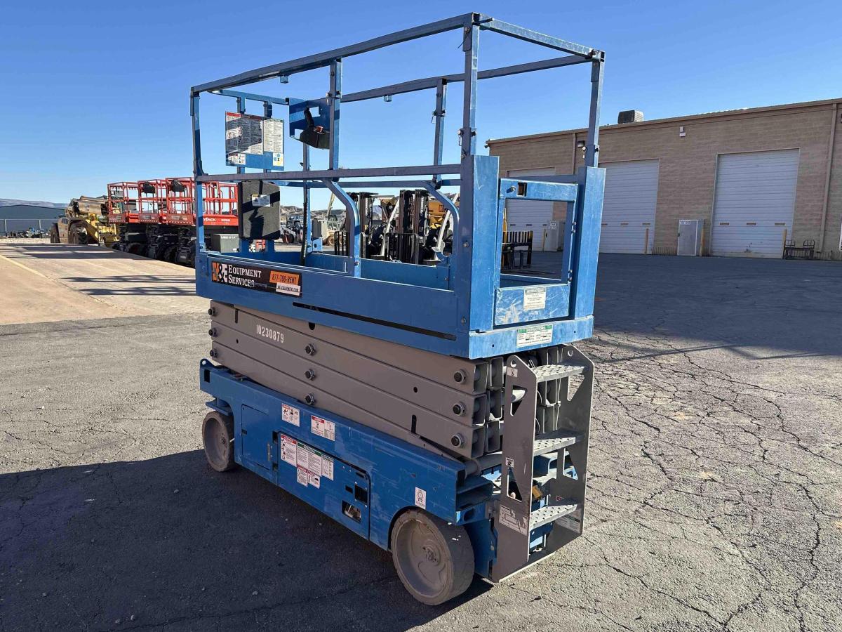 2017 Genie GS-2632