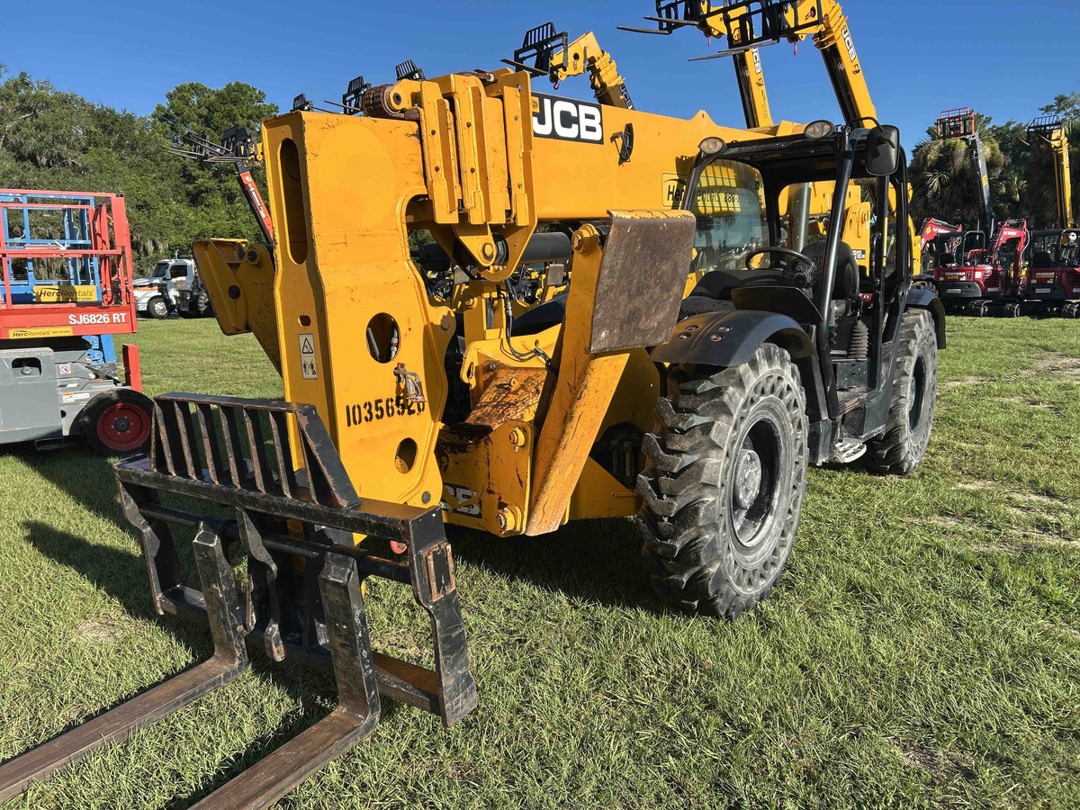 2022 JCB 512-56-1