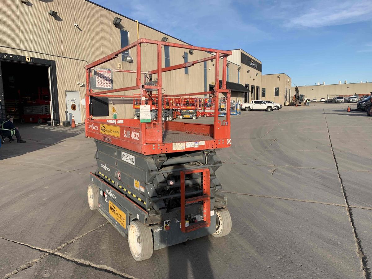 2016 Skyjack SJ4632