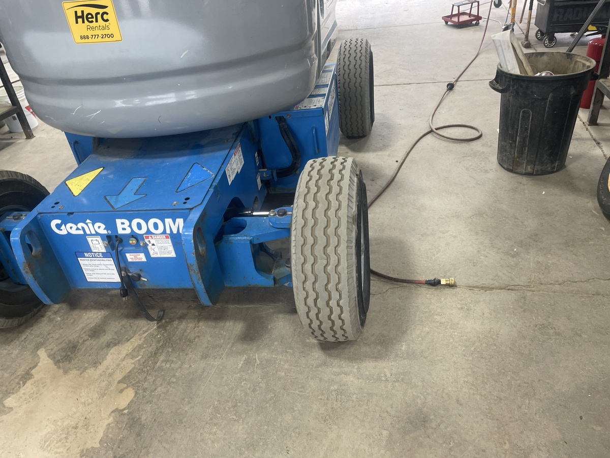 2014 Genie Z-45/25-7