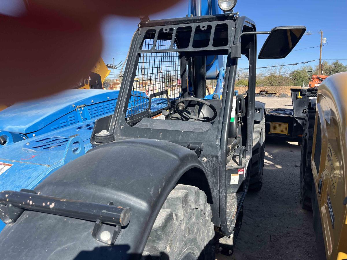 2018 Genie GTH 844