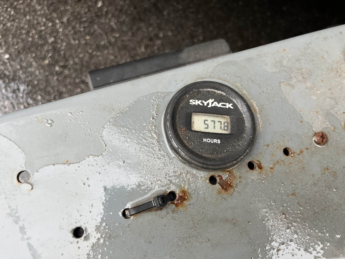 2017 Skyjack SJ4740-5