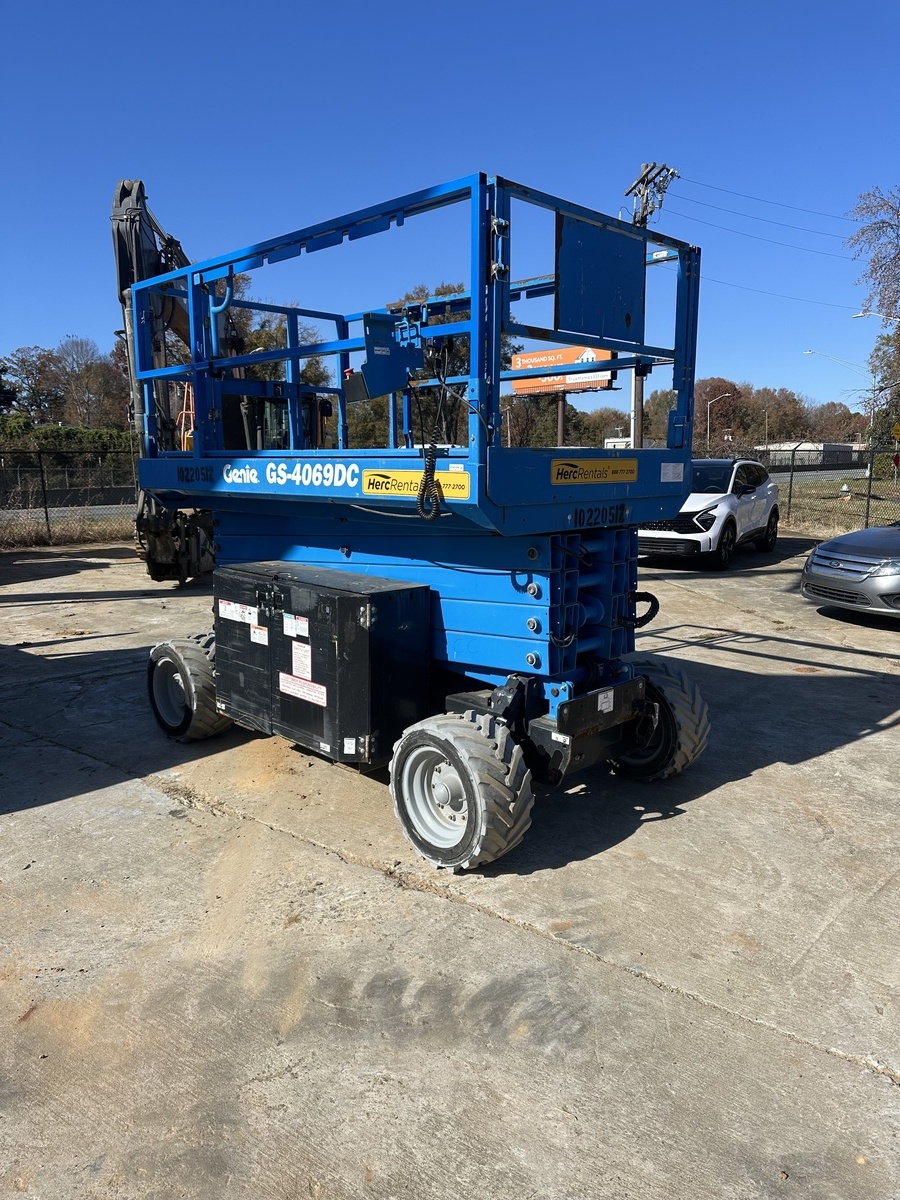 2017 Genie GS-4069 DC