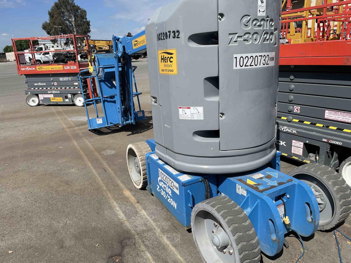 2017 Genie Z-30/20 N-4