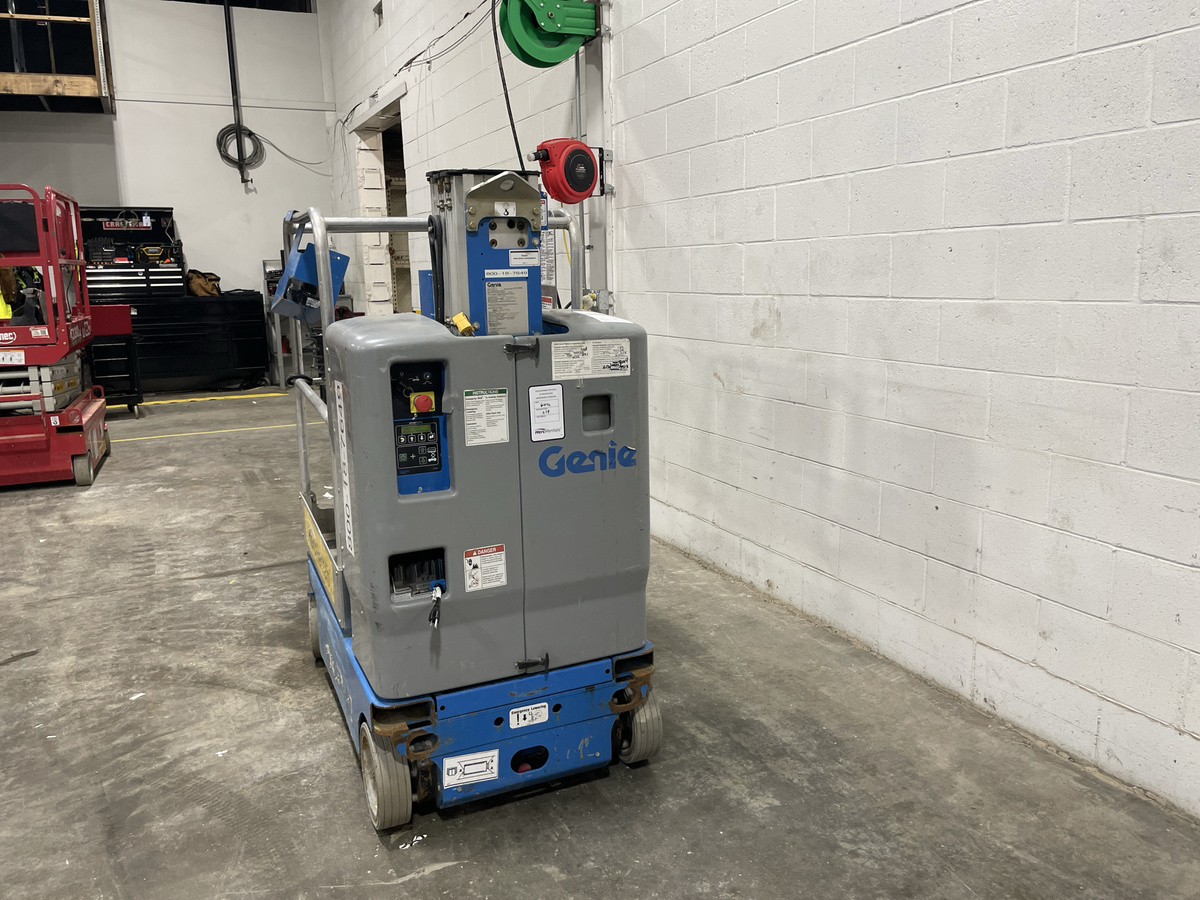 2017 Genie GR-12-3