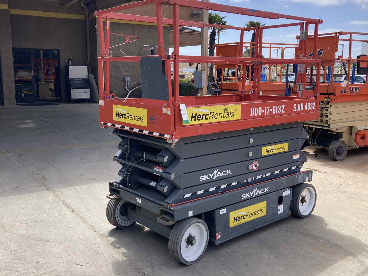 2017 Skyjack SJ4632