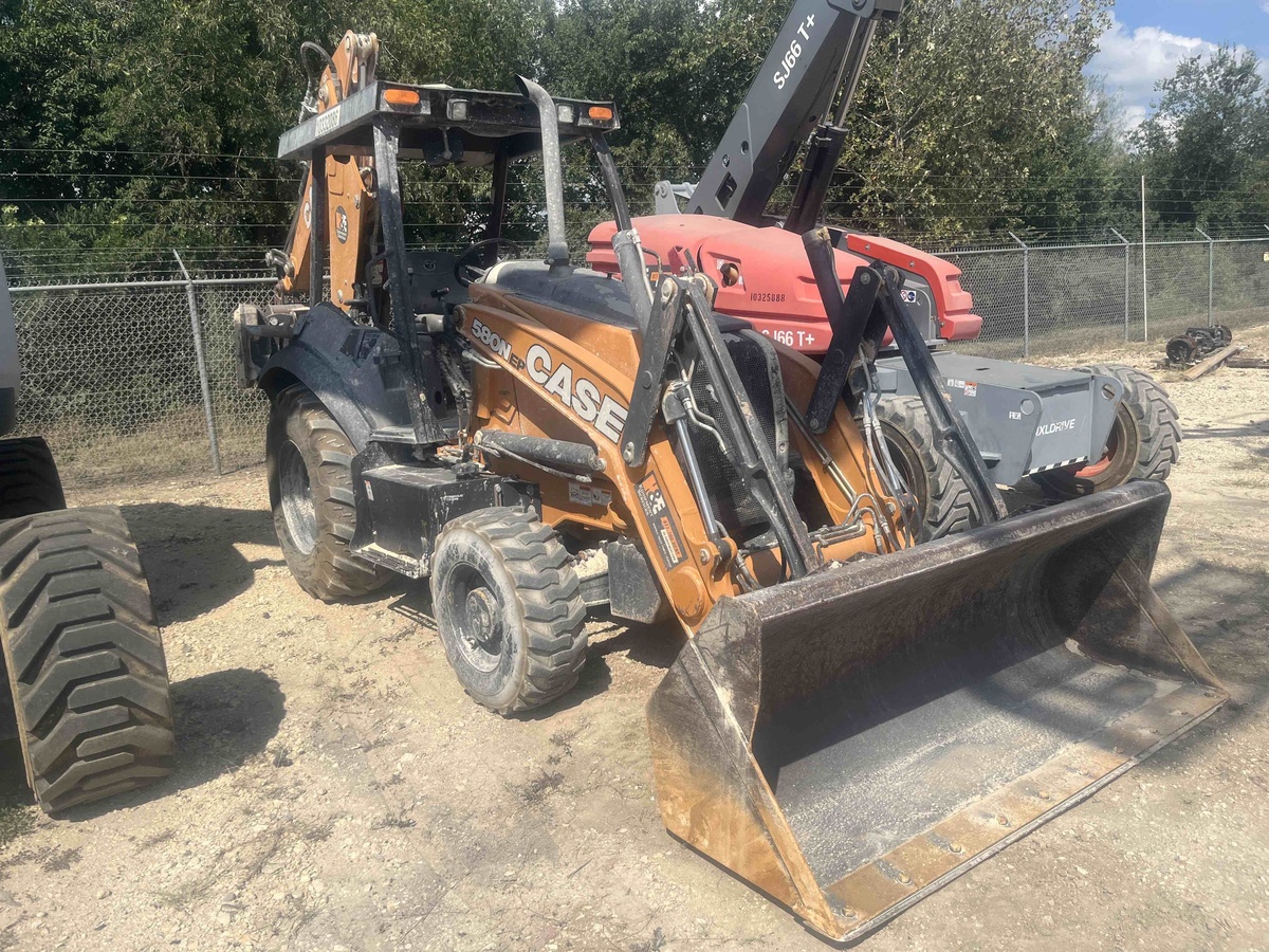 2021 Case 580N-EP