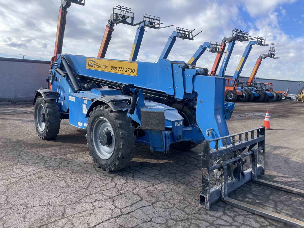 2017 Genie GTH-1056