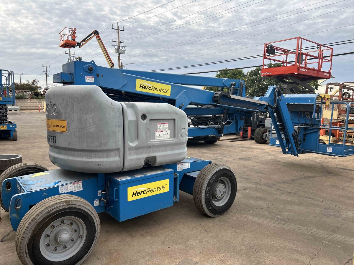 2017 Genie Z-45/25-2