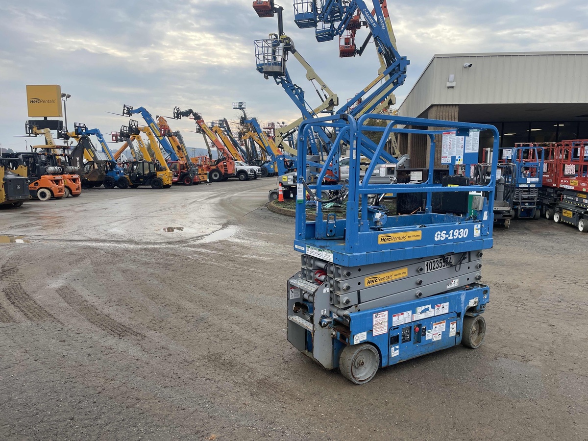 2018 Genie GS-1930-4