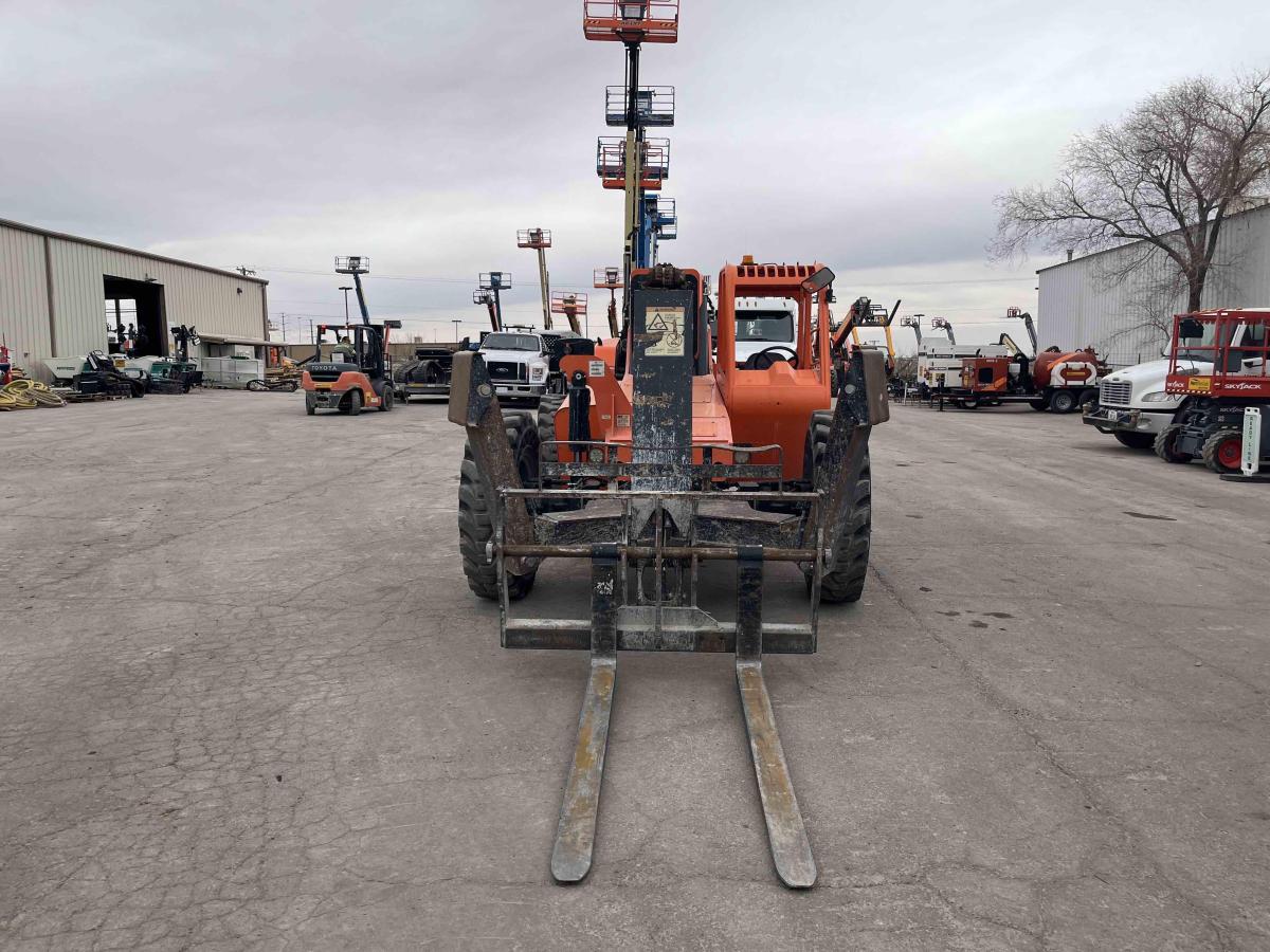 2020 SkyTrak 10042