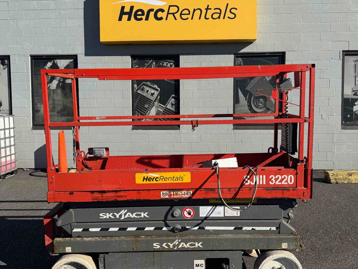 2017 Skyjack SJ-3220