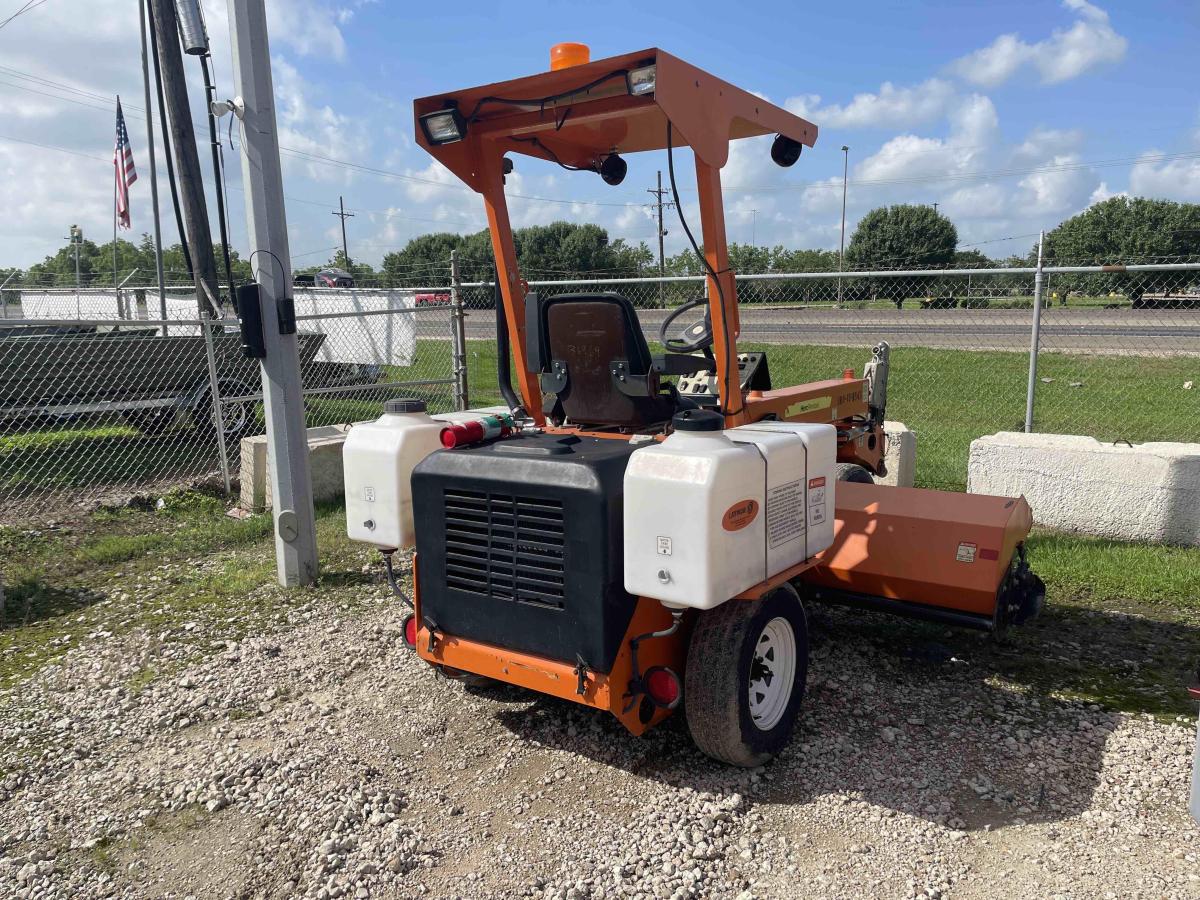 2016 LayMor SM300
