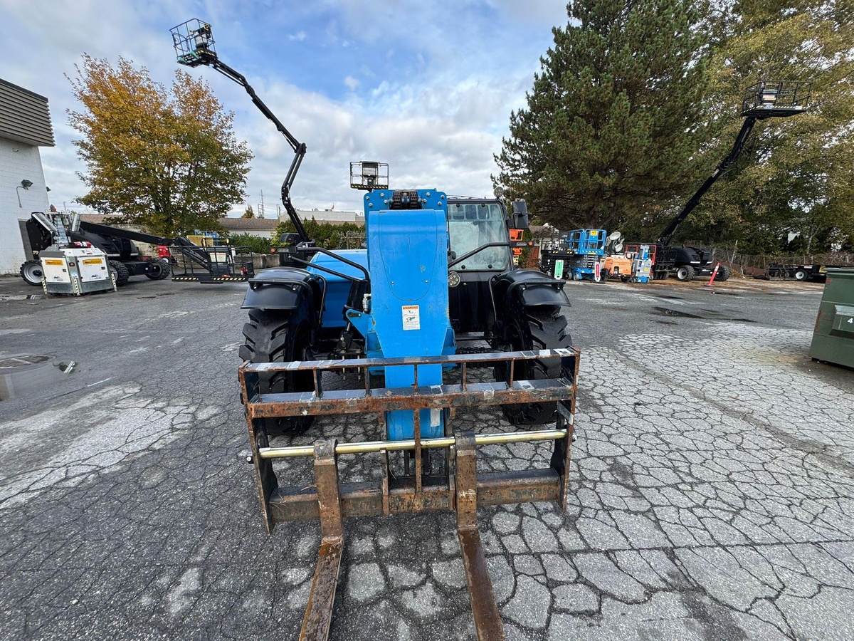 2019 Genie GTH 844-6