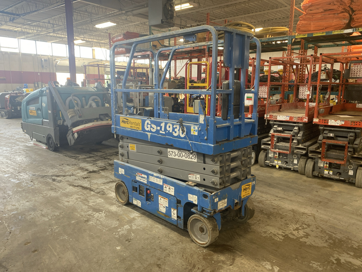 2018 Genie GS-1930-4