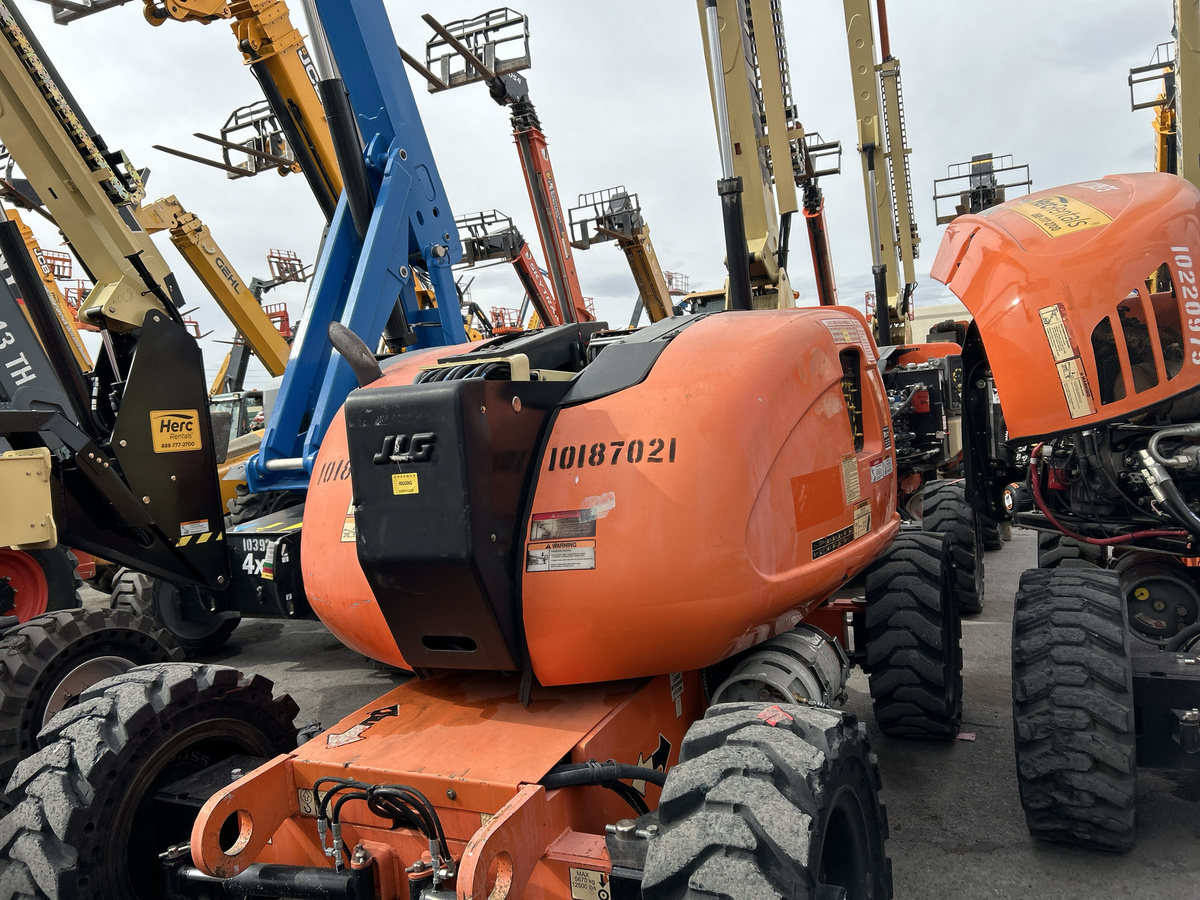 2016 JLG 600AJ-5