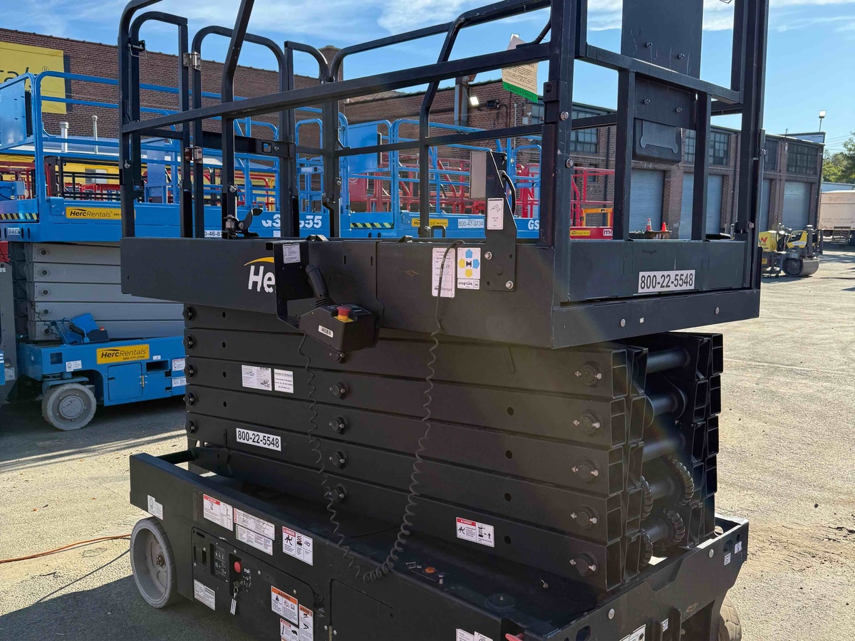 2018 Genie GS-4047-3