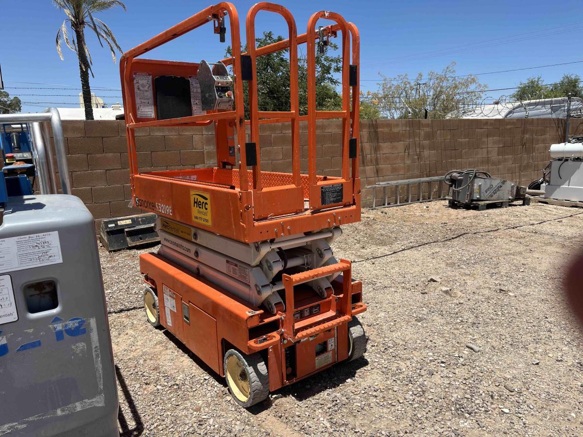 2019 Snorkel S3219E