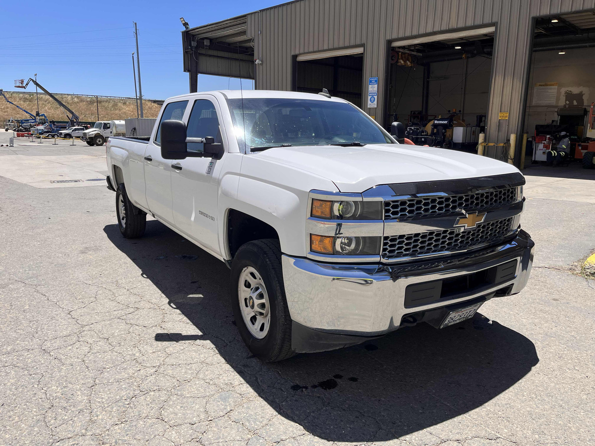 2019 Chevrolet 3500-6